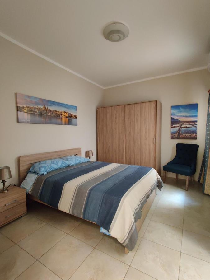 Doms Apartment Tarxien Exterior foto